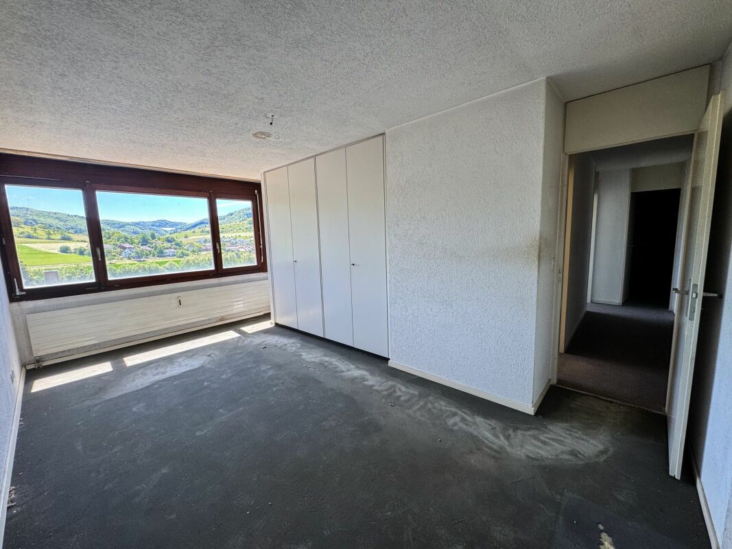 Weitsicht, Raum und Potenzial: Reihenhaus in Magden