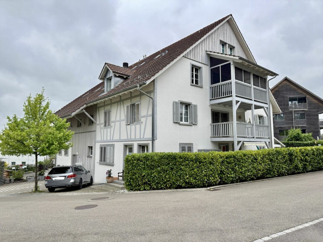 Urban wohnen, entspannt leben - Traumhafte Maisonette in Rümlang