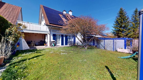 Modernisiert & familienfreundlich 5.5 Zimmer mit Garten in ruhigem Quartier 1