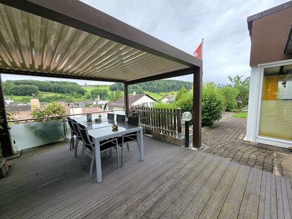 Familienglück mit Wintergarten, Cheminée und grossem Garten 21