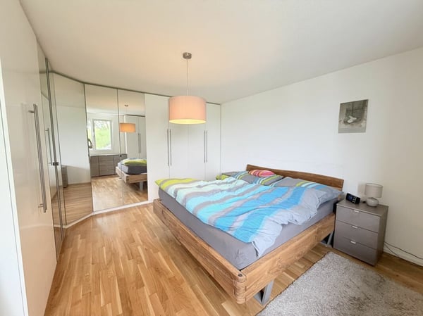 Traumhafte Alpensicht trifft auf Wohnkomfort - 5.5-Zimmerwohnung mit XXL-Terrasse 6