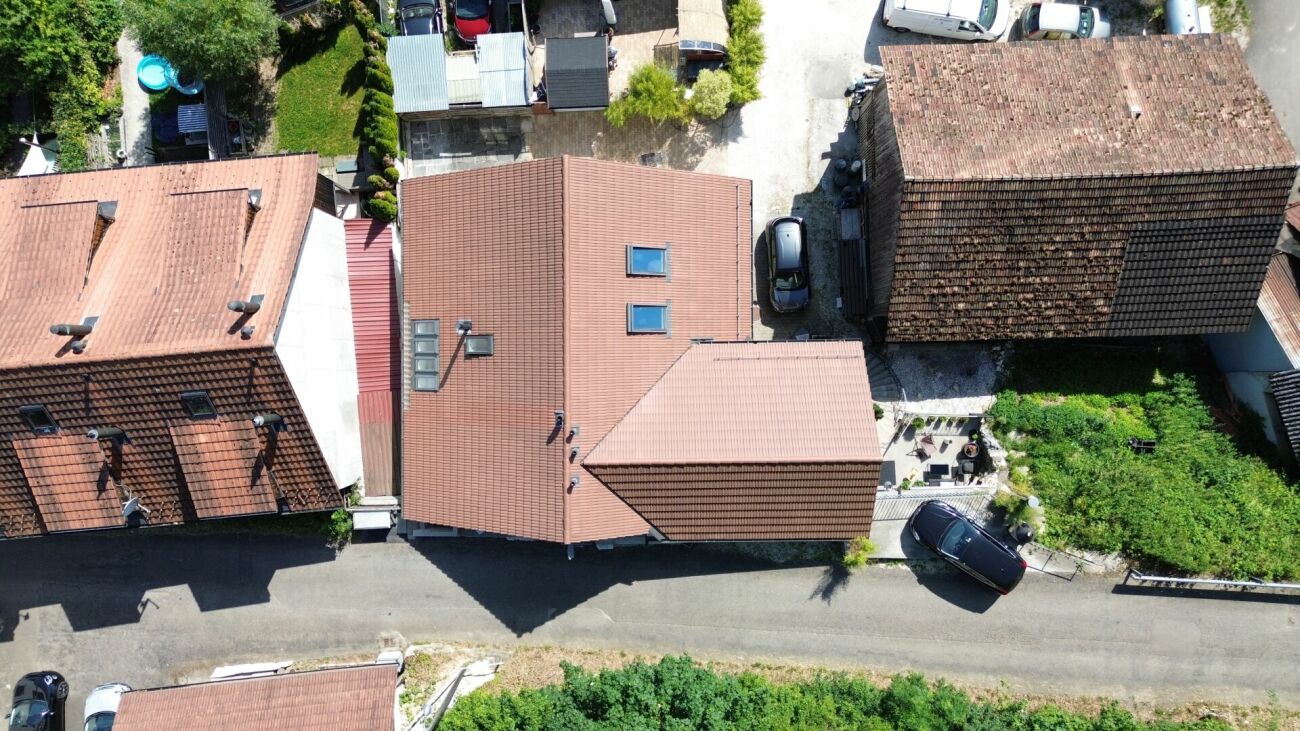 Mehrfamilienhaus mit 4 Wohnungen, umfassend renoviert & attraktive Wohnlage in Seewen