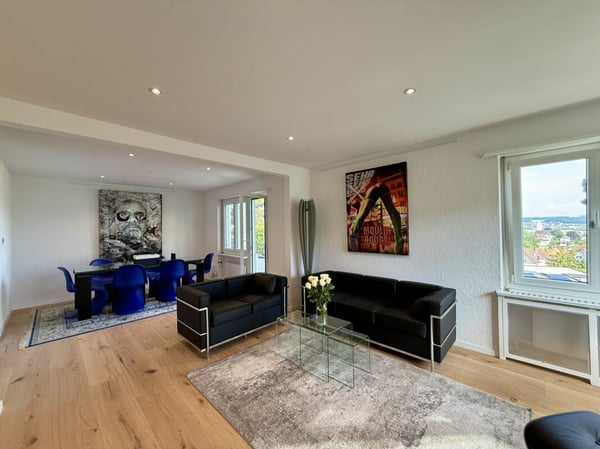 Modernisiertes 5.5-Zimmer EFH mit Pool und Panoramasicht 7
