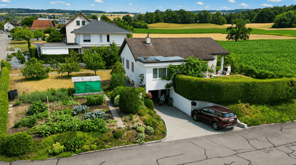 Charmantes 5.5 Zimmer Einfamilienhaus mit Alpenblick und traumhaftem Garten