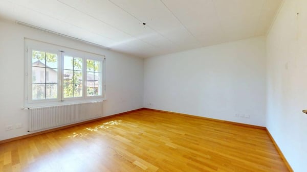 Investitionsobjekt in Selzach/Altreu: Mehrfamilienhaus mit Ausbaureserve 12