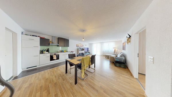 Exklusives 2-Zimmer-Einfamilienhaus mit Einliegerwohnung, grossem Garten und Werkstattgarage in ländlicher Lage 14