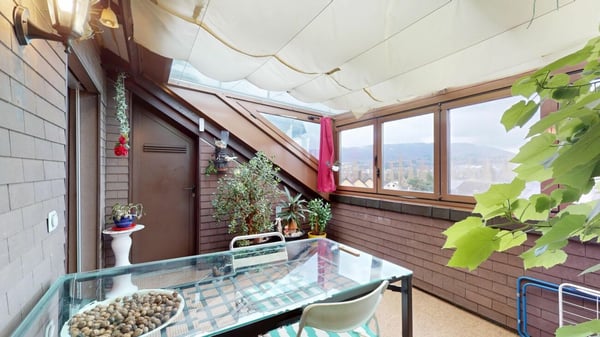 Lichtdurchflutete 4.5-Zimmer-Dachwohnung mit Loft-Charakter 4