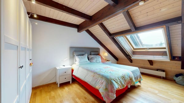 Lichtdurchflutete 4.5-Zimmer-Dachwohnung mit Loft-Charakter in Winznau 5