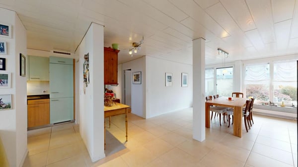 Wohnen mit Aussicht - lichtdurchflutete Terrassenwohnung mit Pool & Sauna 3