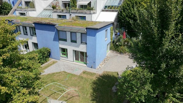 Wohnen wie im Einfamilienhaus - mit 150 m² Garten