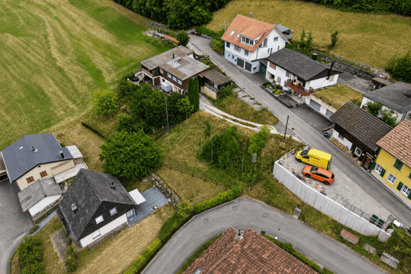 Bauland mit Neubauprojekt für vier Kleinhäuser an sonniger Waldrandlage 4