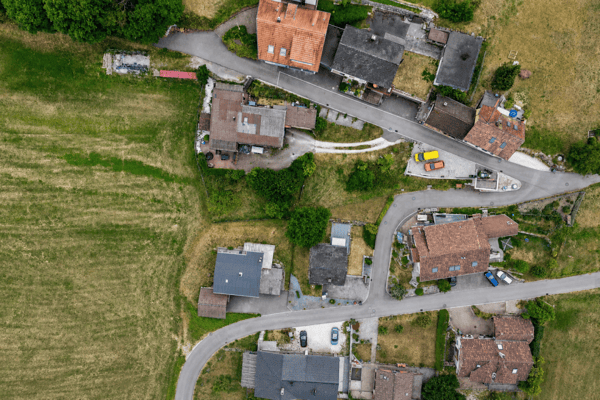 Bauland mit Neubauprojekt für vier Kleinhäuser an sonniger Waldrandlage 6