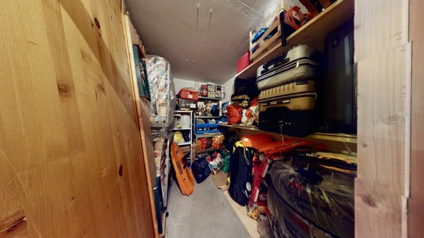 Exklusive 4.5-Zimmer-Wohnung in Greppen - Wohnen mit See- und Bergblick 23
