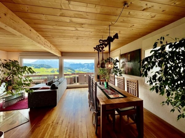 Doppeleinfamilienhaus mit separatem Studio 9