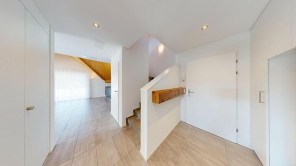 Wohnen wie im Einfamilienhaus: 5.5-Zimmer-Maisonette auf 168 m² nahe der Aare 6