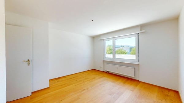 Modernisierte Attikawohnung mit traumhafter 360°-Terrasse 8