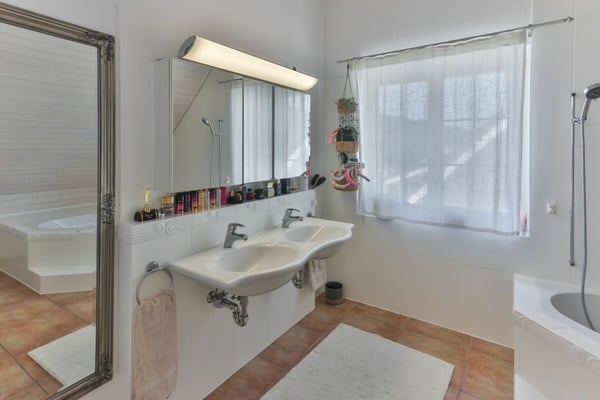 Exklusives Landhaus mit Pool & idyllischem Garten in Pfungen 17