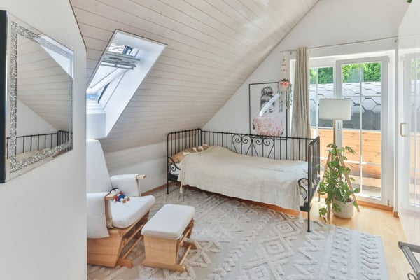 Exklusives Landhaus mit Pool & idyllischem Garten in Pfungen 14