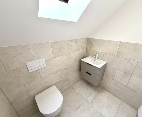 4.5 Zimmer-Wohnung komplett kernsaniert in Birr! 9