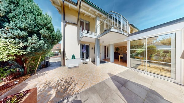 Grosszügiges 6.5 Zimmer Doppeleinfamilienhaus mit Wintergarten 17