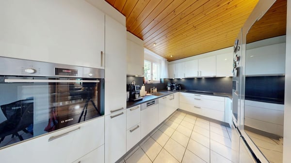 Grosszügiges 6.5 Zimmer Doppeleinfamilienhaus mit Wintergarten 5