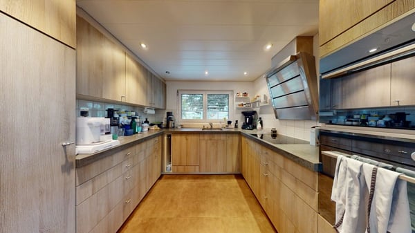 Attraktives 4.5 Zimmer Doppeleinfamilienhaus mit grossem Garten 6