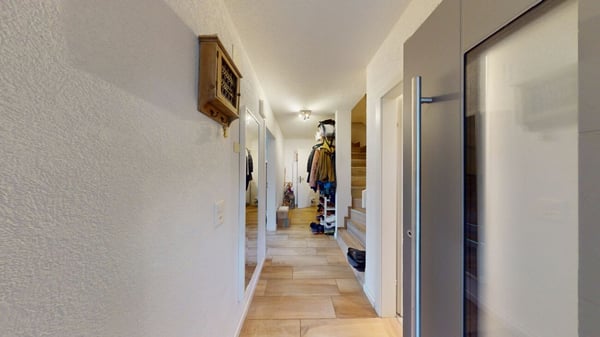 Attraktives 4.5 Zimmer Doppeleinfamilienhaus mit grossem Garten 13