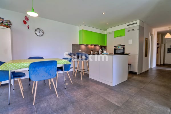 Exclusivité ! Appartement 4.5 pièces avec jardin privatif de 250 m2 3