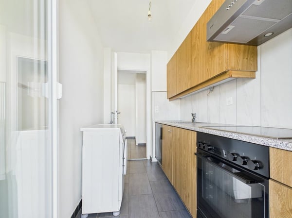 Gemütliche 1 Zimmerwohnung mit Weitblick, zentral in Biel/Madretsch 11