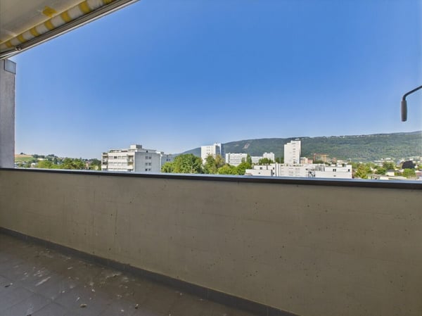 Gemütliche 1 Zimmerwohnung mit Weitblick, zentral in Biel/Madretsch 8
