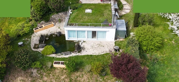 85 m² Wohntraum - idyllische 2.5-Zimmer-Gartenwohnung mit Teich 1