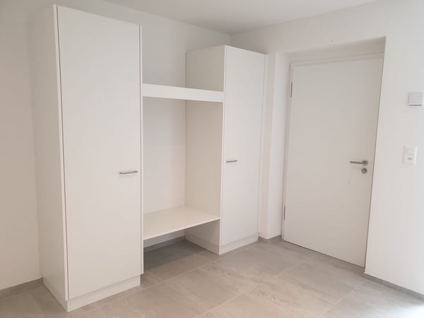 Moderne 4.5-Zimmer-Wohnung mit über 55m2 Terrasse 10