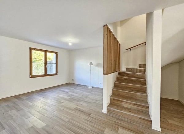 Maison mitoyenne à Croix-de-Rozon 3
