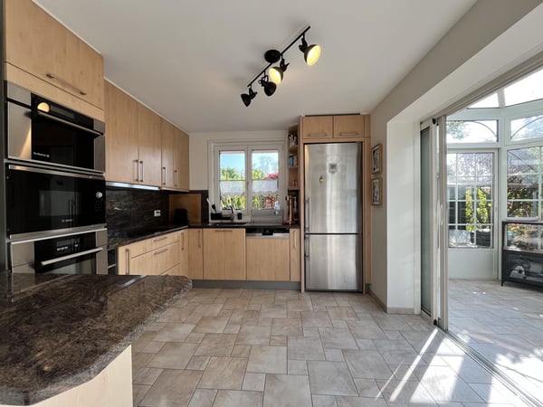 Belle maison familiale 5,5 pièces avec jardin, terrasse et 2 places de parking - Exclusivité ! - 3