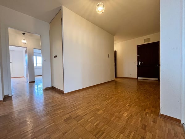 Exclusivité ? Appartement rénové de 4 chambres, 177 m² PPE, vue panoramique (Meyrin) 5