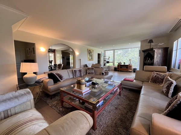 Superbe Villa Individuelle sur une Parcelle de 3000 m² ? Grand-Saconnex. 2