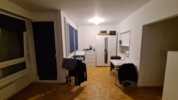 Charmant Studio avec balcon à Onex 2