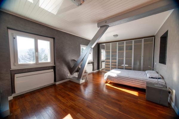 Superbe villa avec piscine et terrain constructible aux portes de Genève 13