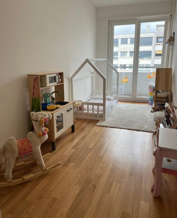 Appartement de 4 pièces rénové au 5ème étage avec vue 5