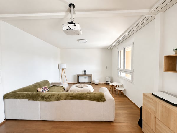 Spacieux appartement en attique de 5 pièces avec vue imprenable – Genève 1203 3