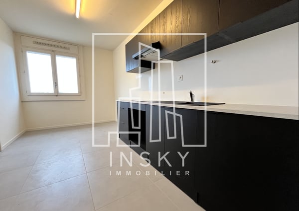 Appartement rénové de 4 chambres, 230 m² PPE, vue panoramique (Meyrin) 1