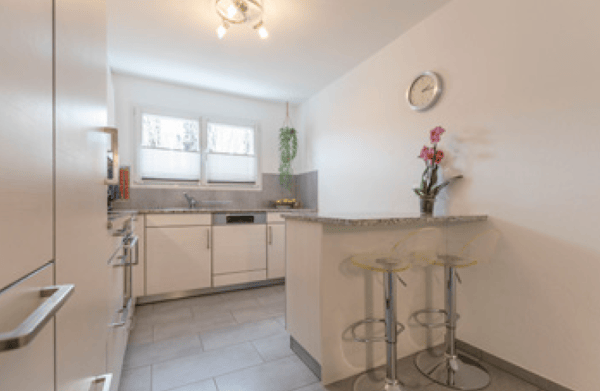 Charmantes 5.5-Zimmer-Doppeleinfamilienhaus in Lyss 10