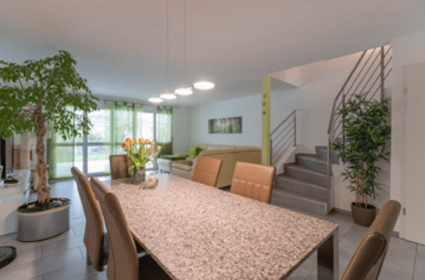 Charmantes 5.5-Zimmer-Doppeleinfamilienhaus in Lyss 7