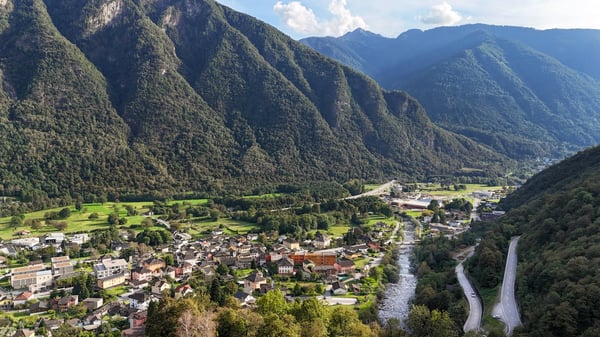 Terreno 986mq con Progetto Approvato e Vista Panoramica 6