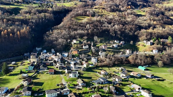 Solidi 893 m³ di Volume, Spazio, Luce e Natura 35