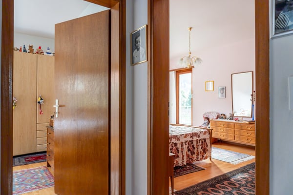 Villa Indipendente con Terreno Edificabile R2 31