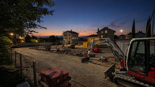 TRAVAUX EN COURS-LIVRAISON 2028-DERNIER ATTIQUE-VUE DU CIEL 3
