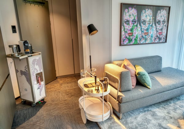 Abheben im möblierten Apartment