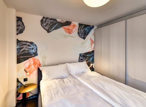 Abheben im möblierten Apartment