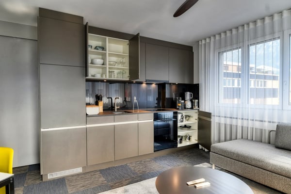 Abheben im möblierten Apartment